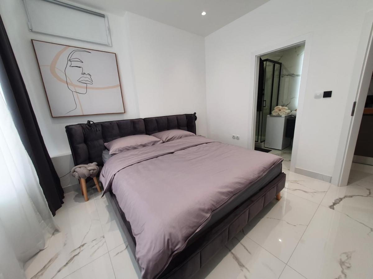 Apartmani Lavin Malinska Exterior foto