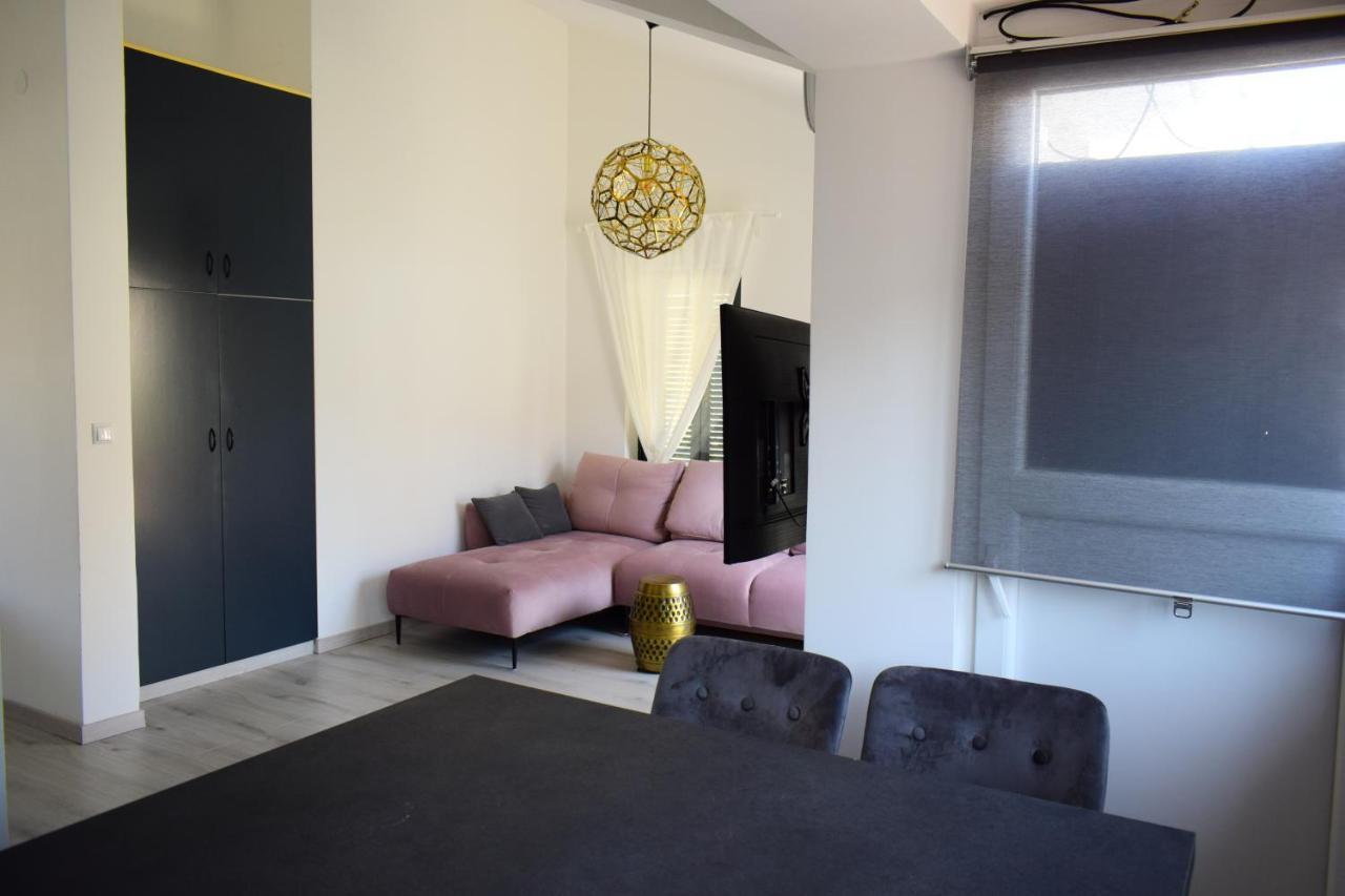 Apartmani Lavin Malinska Exterior foto